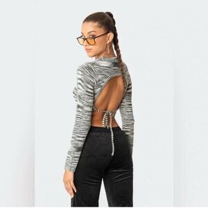 Edikted Women's Grey and Black sweater